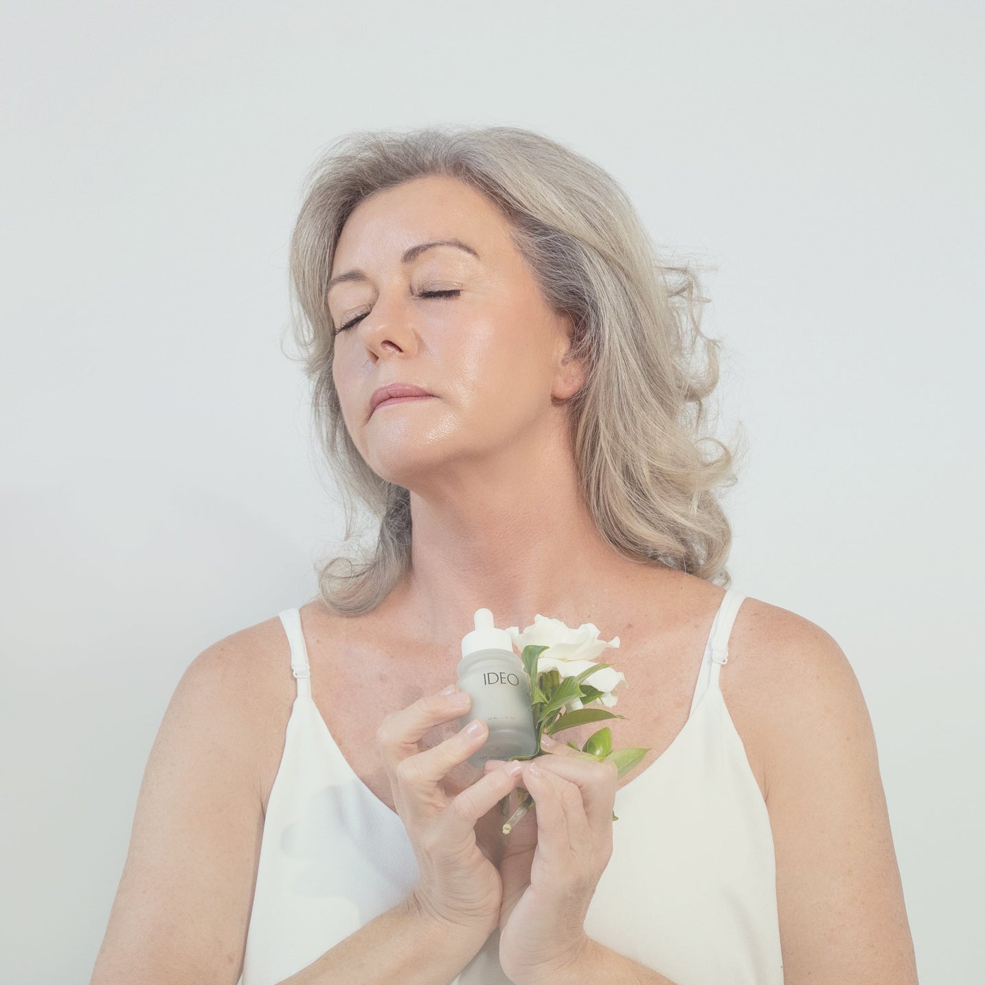 7 Reasons Why IDEO Skin Memory Serum is the Perfect Mother's Day Gift